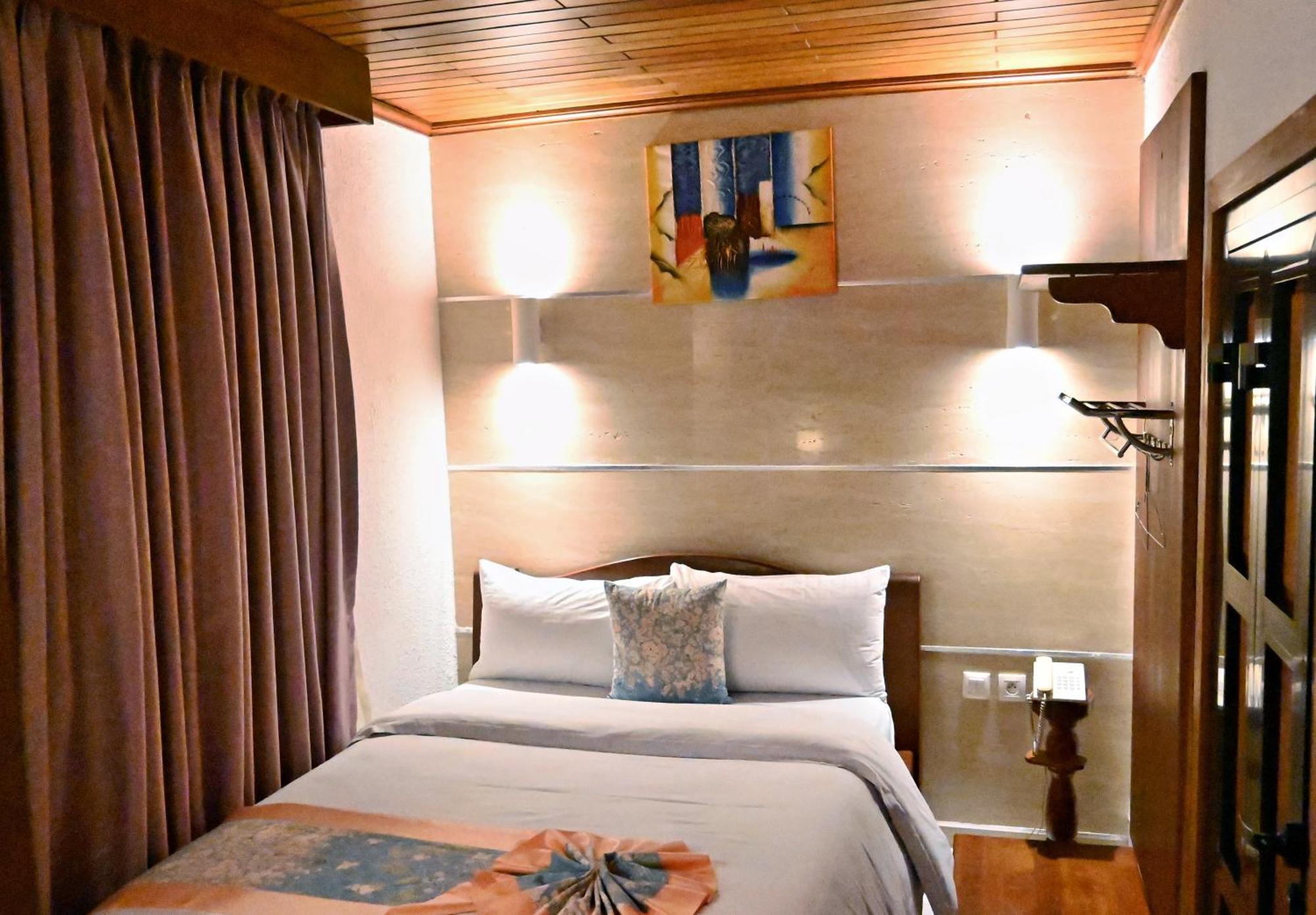 Grand Hotel Akwa Дуала Екстериор снимка